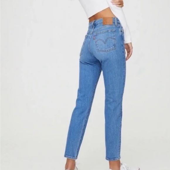 Levi’s Wedgie Jean - Picture 3 of 10